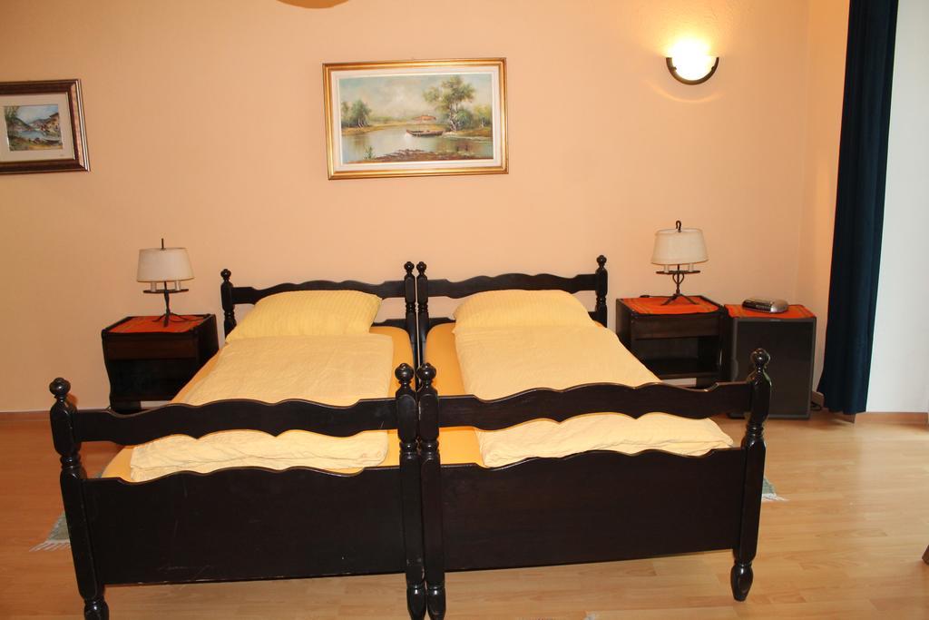 Osteria Battello Otel Caslano Dış mekan fotoğraf
